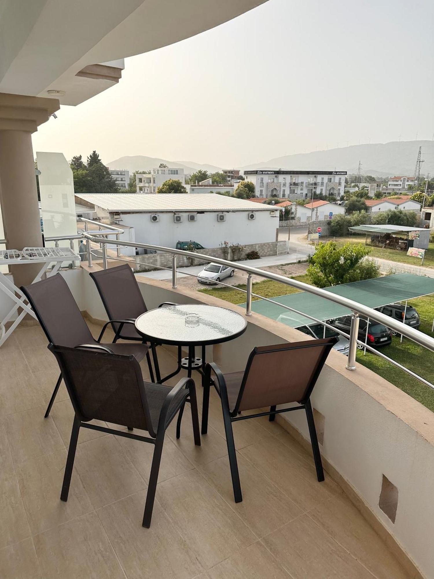 Apartmens Xhenis Lux Ulcinj Exterior foto